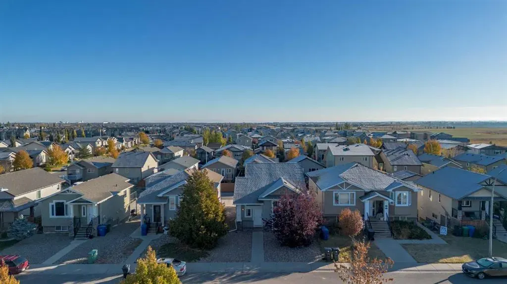 230 Mt Sundance Crescent W