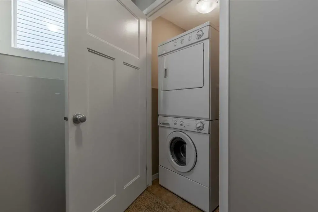 230 Mt Sundance Crescent W