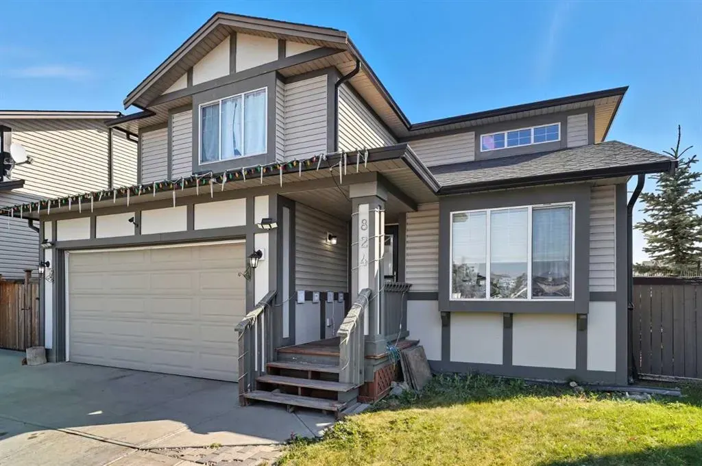 824 Luxstone Square SW