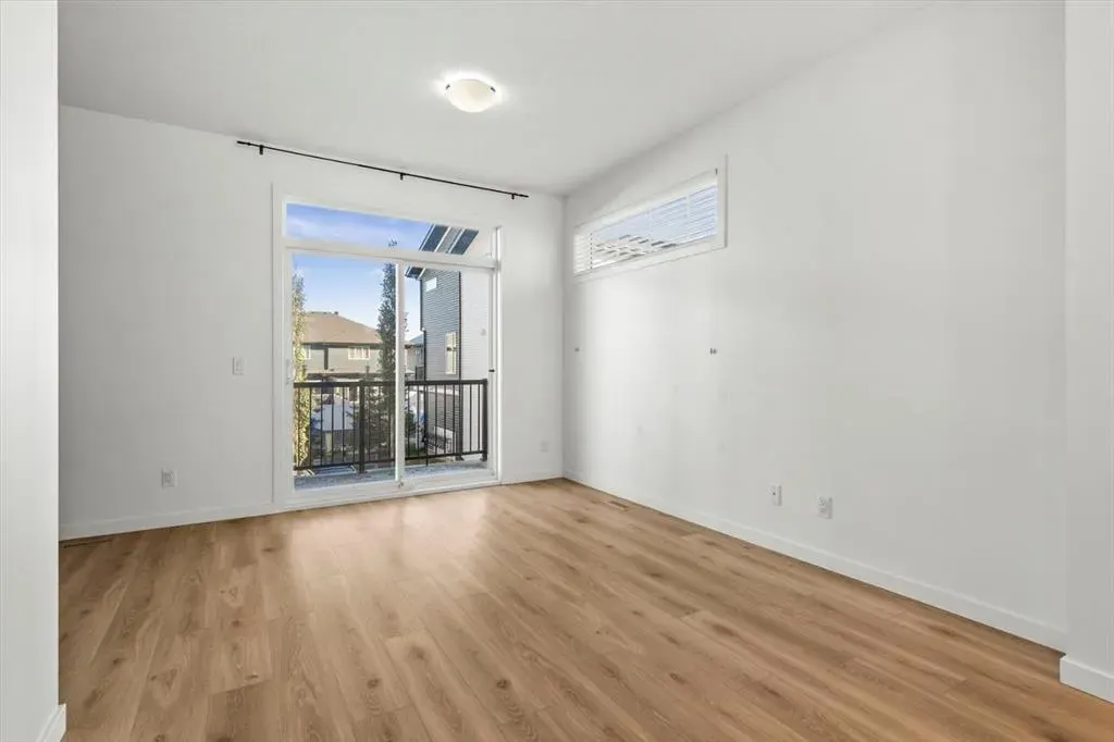 90 Walgrove Common SE