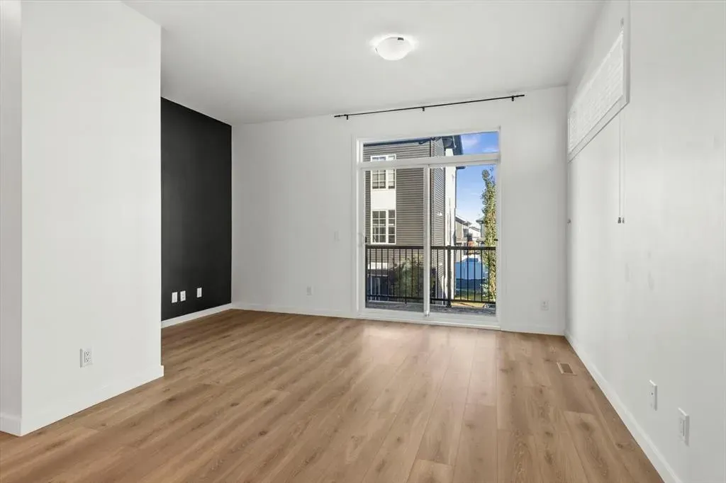 90 Walgrove Common SE