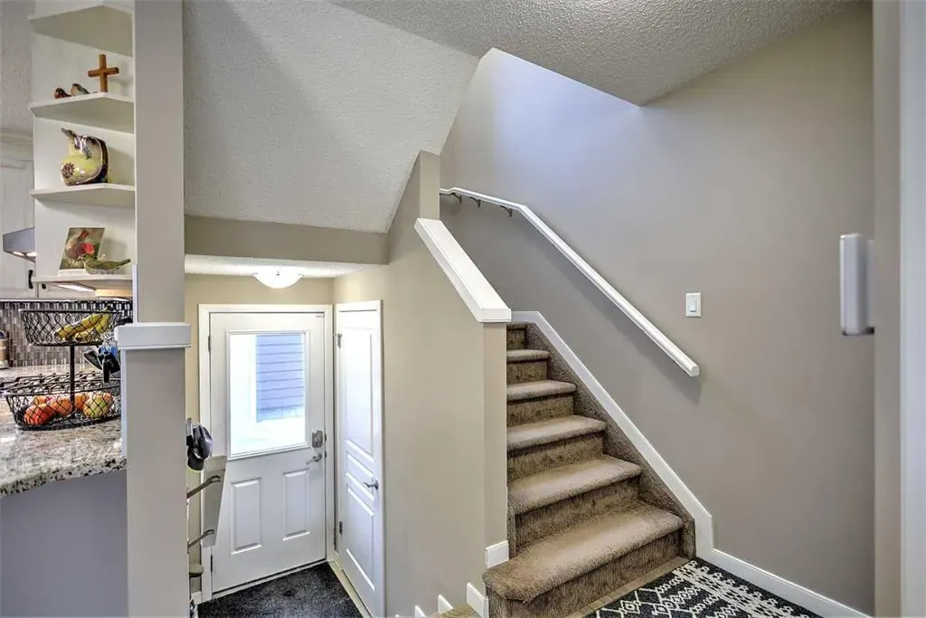 388 Auburn Crest Way SE