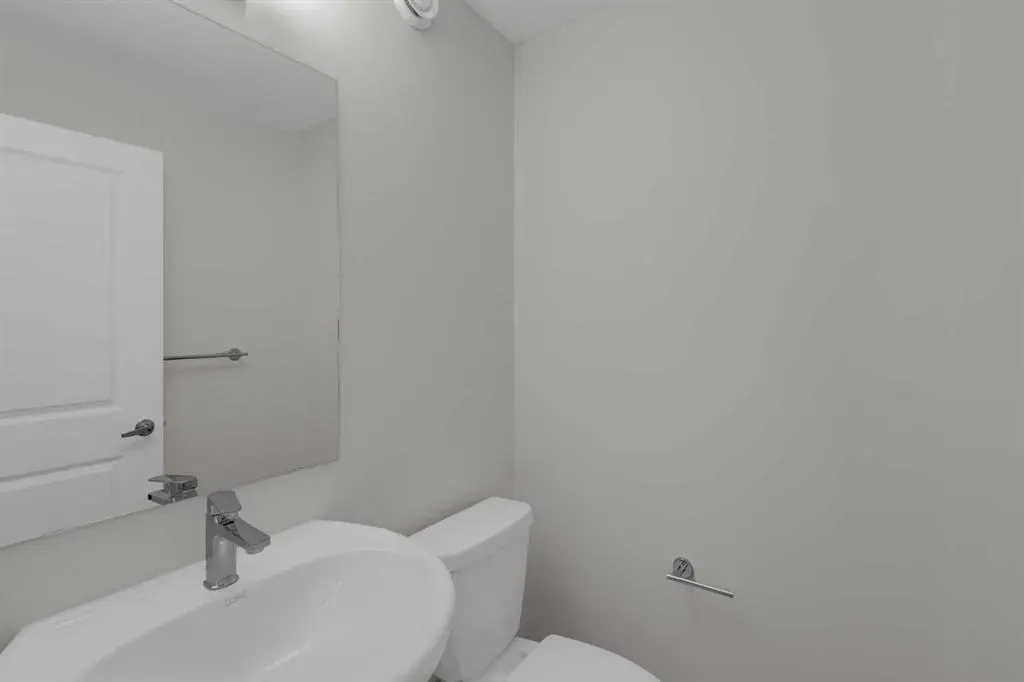 2022 Cobblebrook Crescent SW