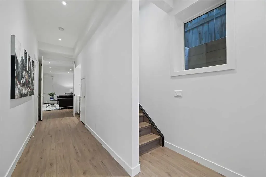 2115 Bowness Road NW