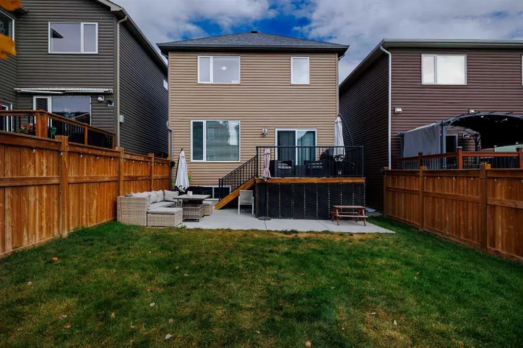166 Evanscrest Way NW