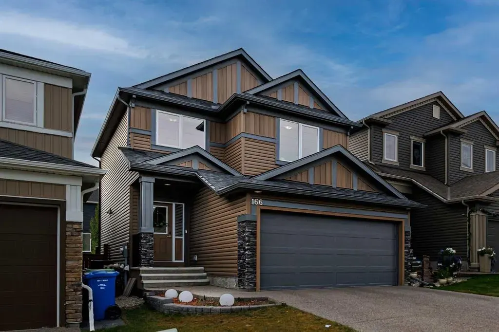 166 Evanscrest Way NW