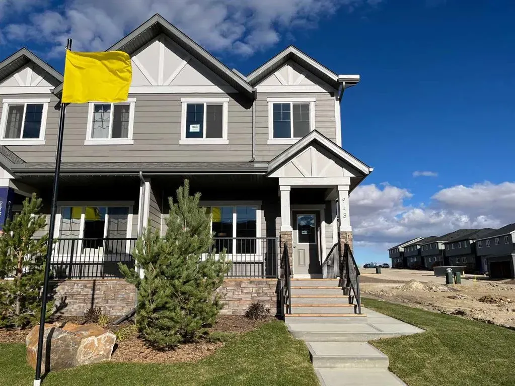 943 Legacy Circle SE