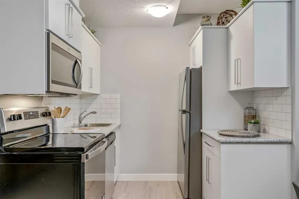 943 Legacy Circle SE