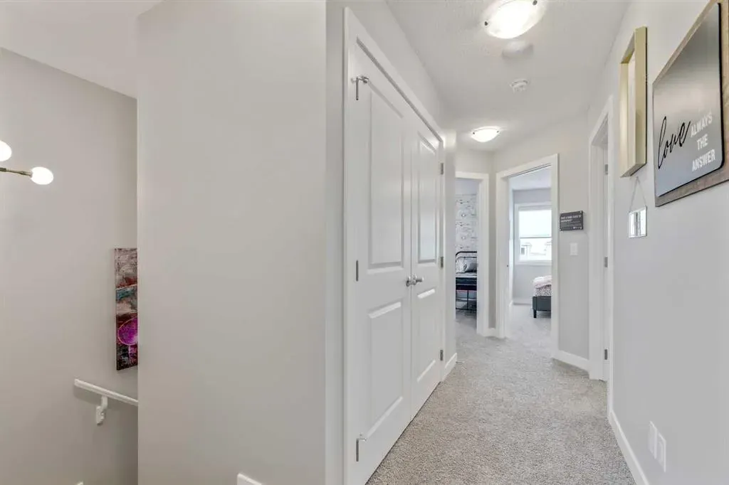 943 Legacy Circle SE