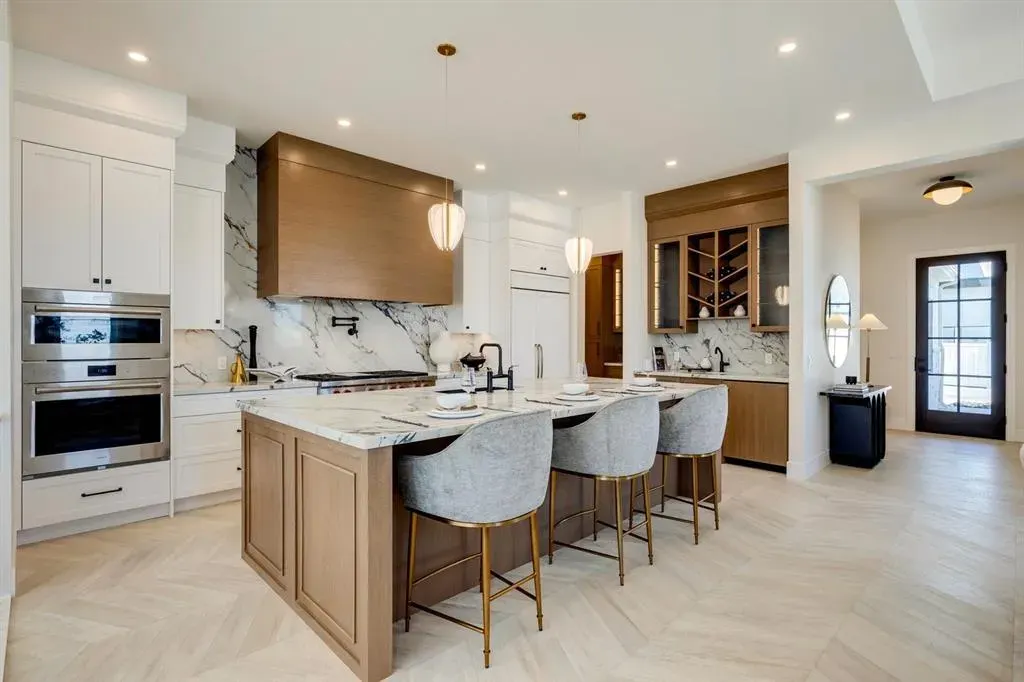 8 Calais Lane SW