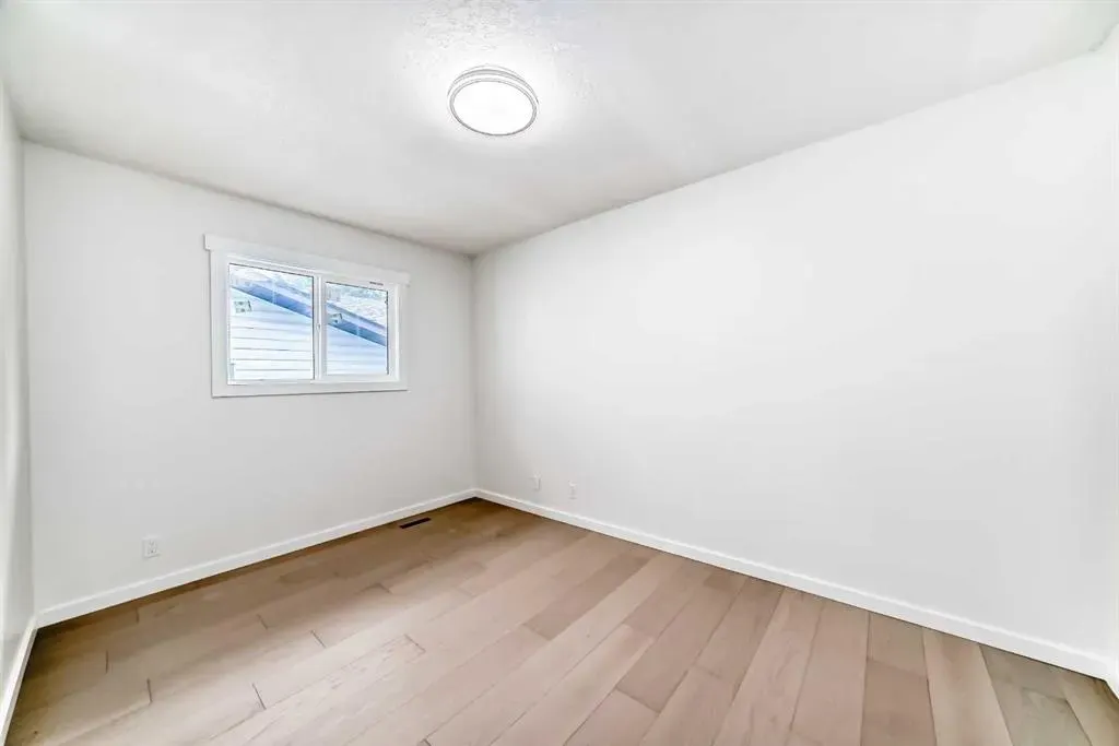 64 Woodstock Road SW
