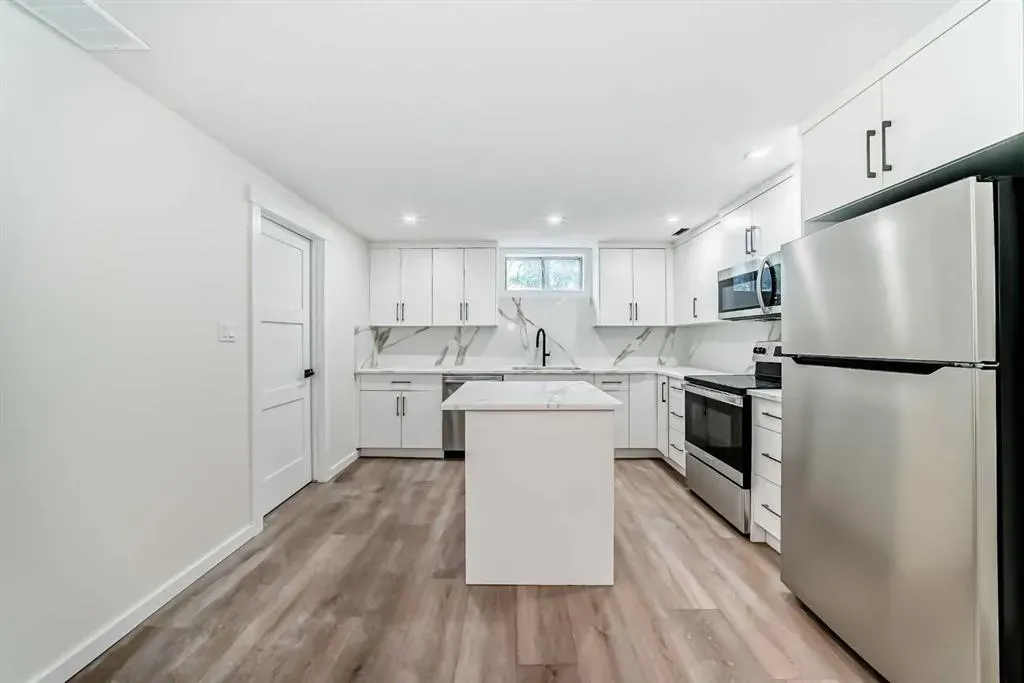 64 Woodstock Road SW