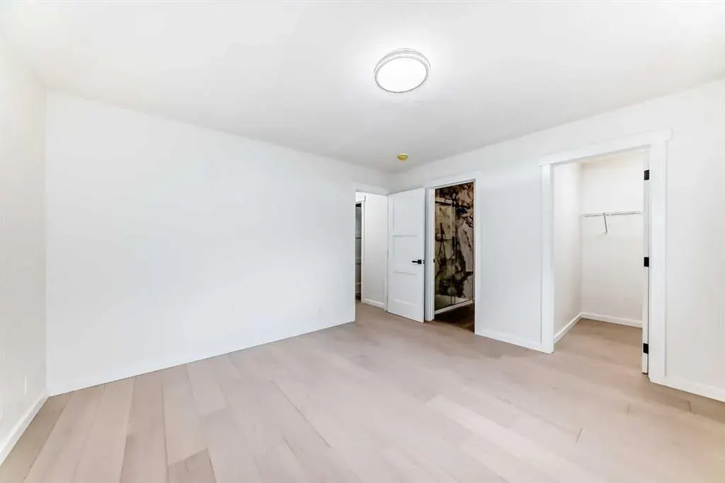 64 Woodstock Road SW