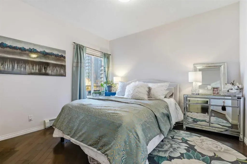 881 15 Avenue SW, #404