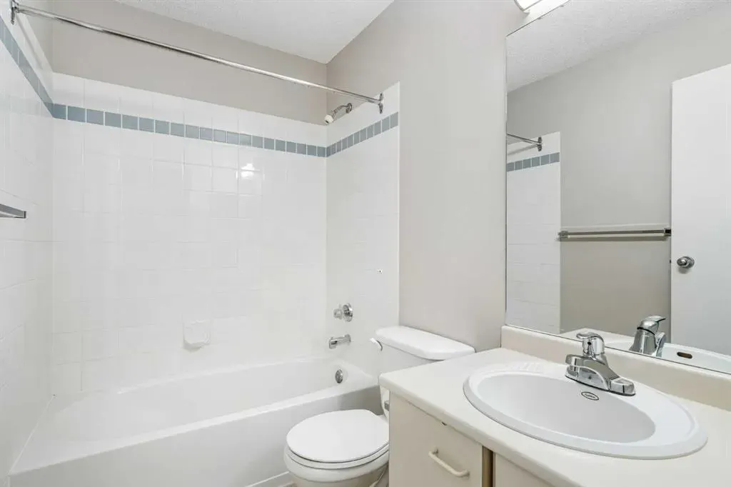 3400 Edenwold Heights NW, #2511
