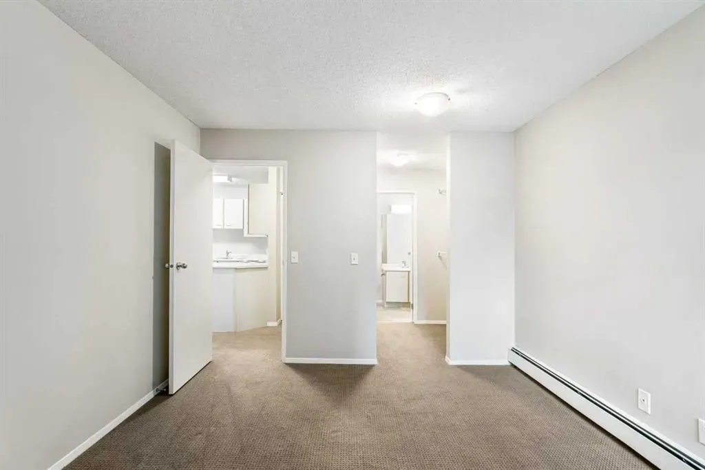 3400 Edenwold Heights NW, #2511