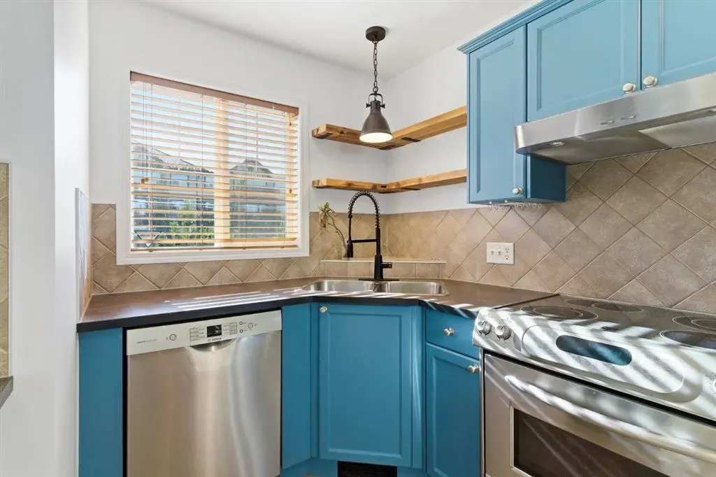 140 Sagewood Boulevard SW, #1101
