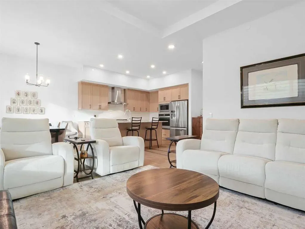 110 Sunstone Way