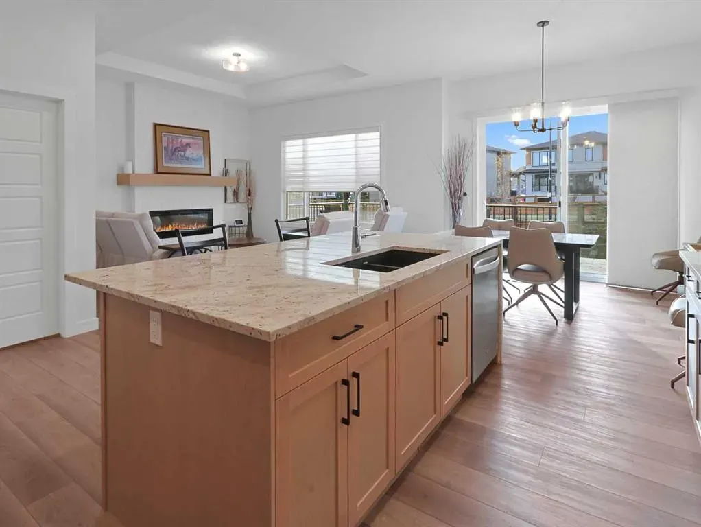 110 Sunstone Way