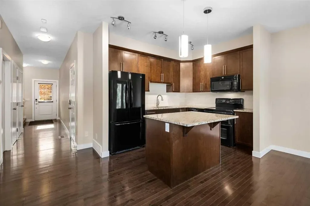 431 quarry Villas SE