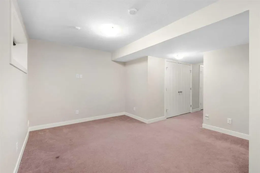 431 quarry Villas SE