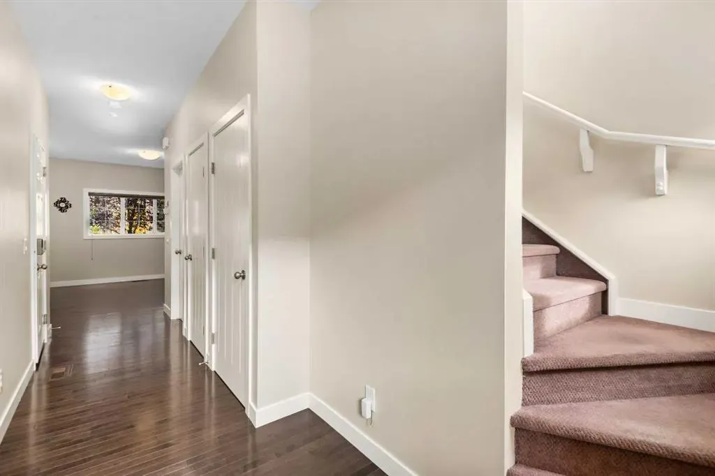 431 quarry Villas SE