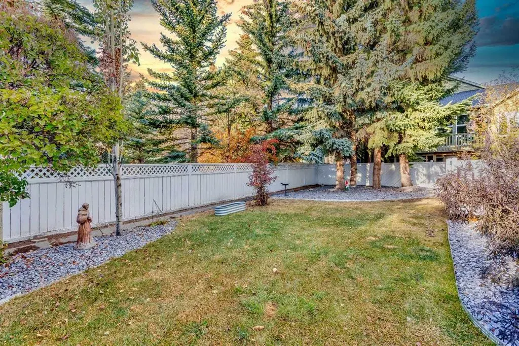 8311 Hawkview Manor Road NW
