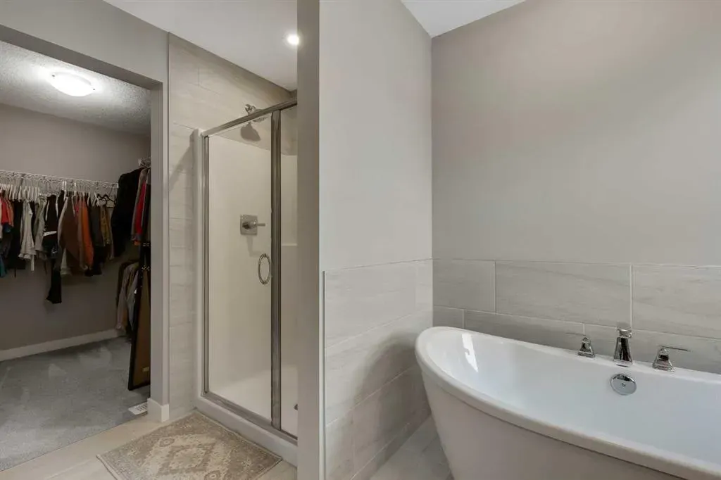 216 Creekstone Row SW