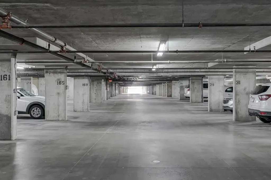 604 East Lake Boulevard NE, #1318