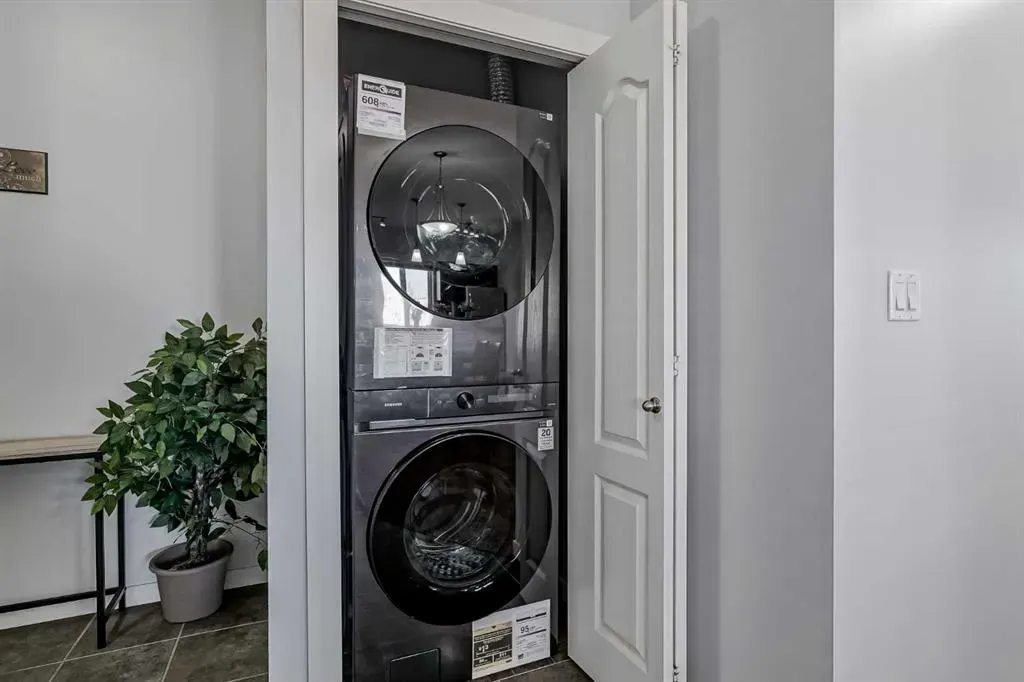 604 East Lake Boulevard NE, #1318