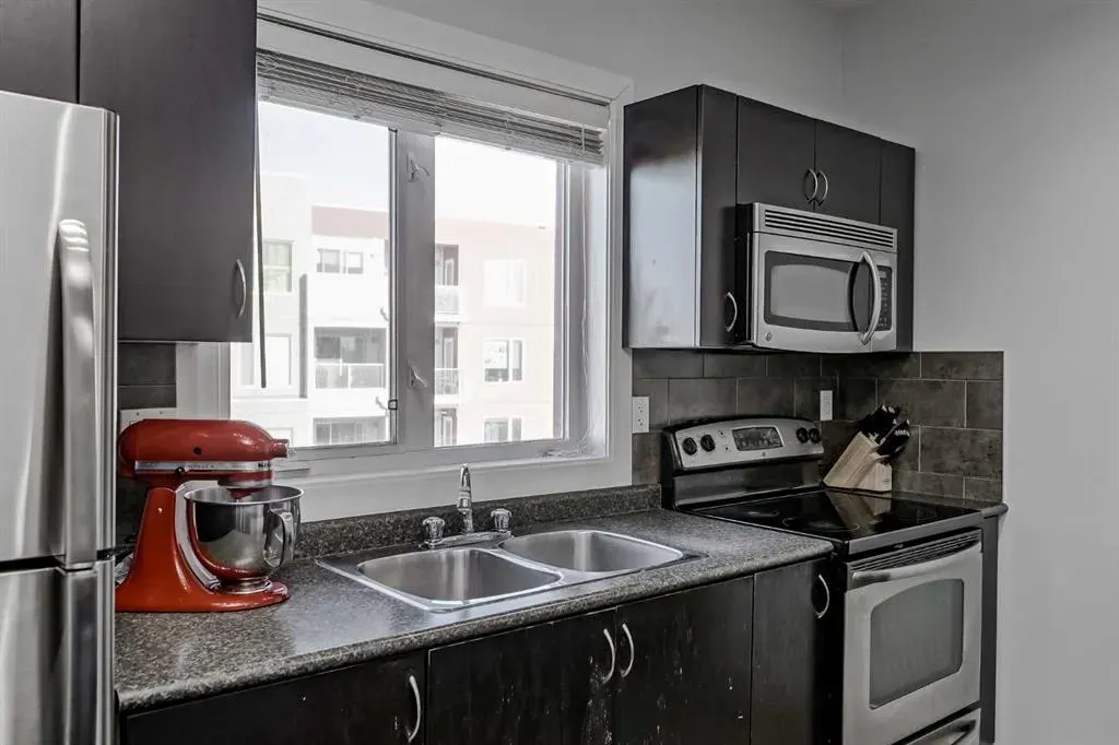 604 East Lake Boulevard NE, #1318