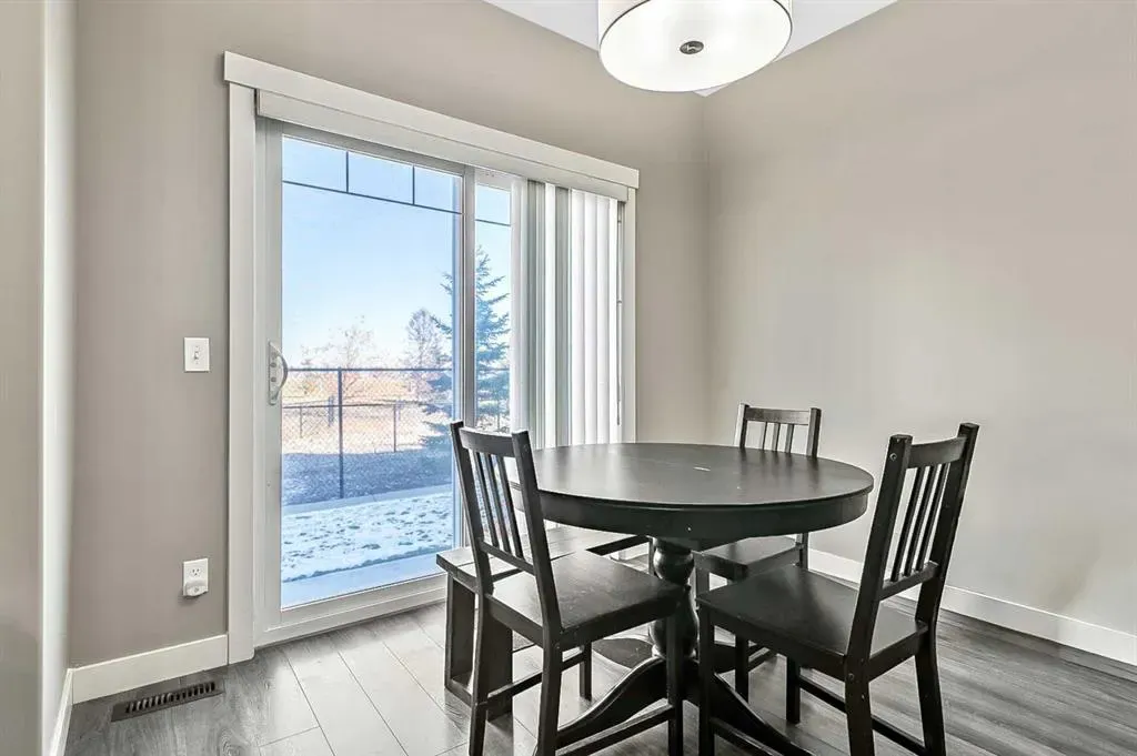 108 Skyview Ranch Grove NE