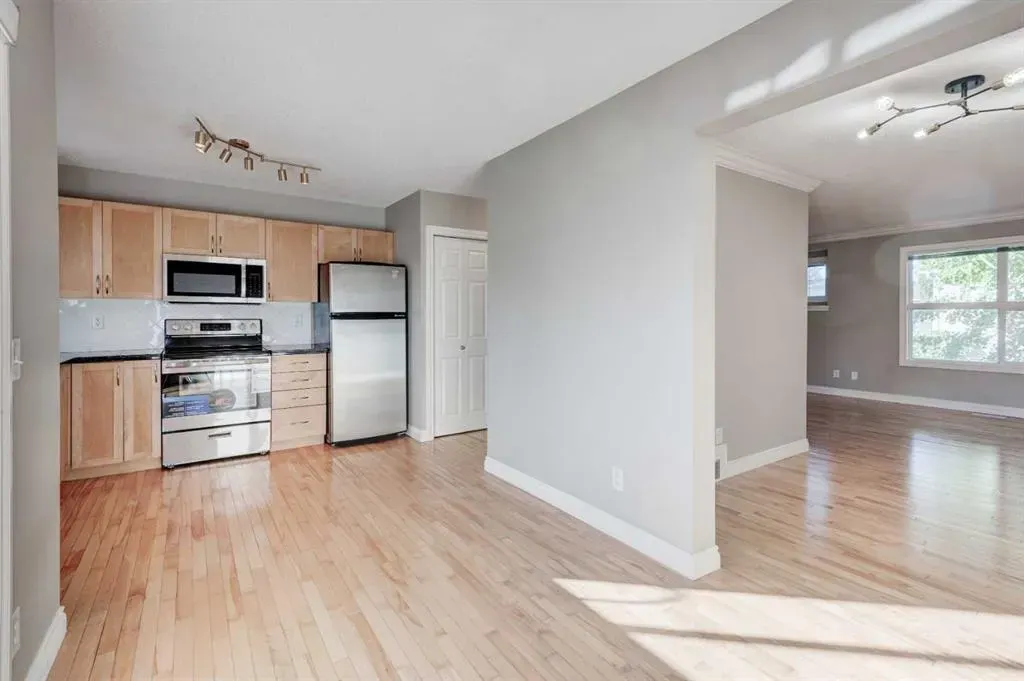 66 Cedarwood Lane SW