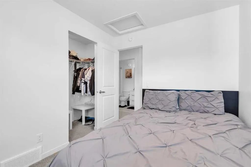 52 Edith Gate NW