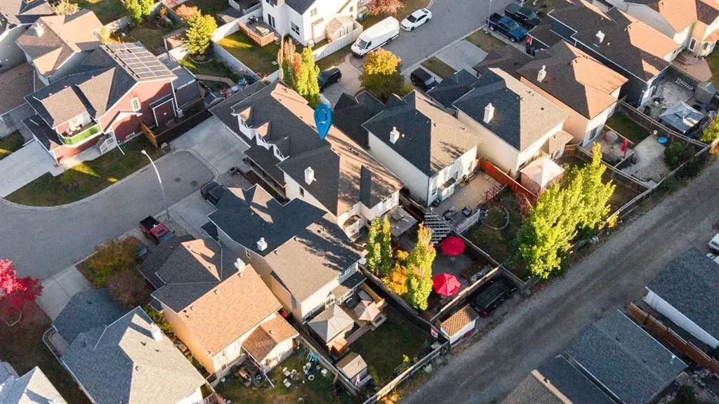 339 Bridlewood Court SW