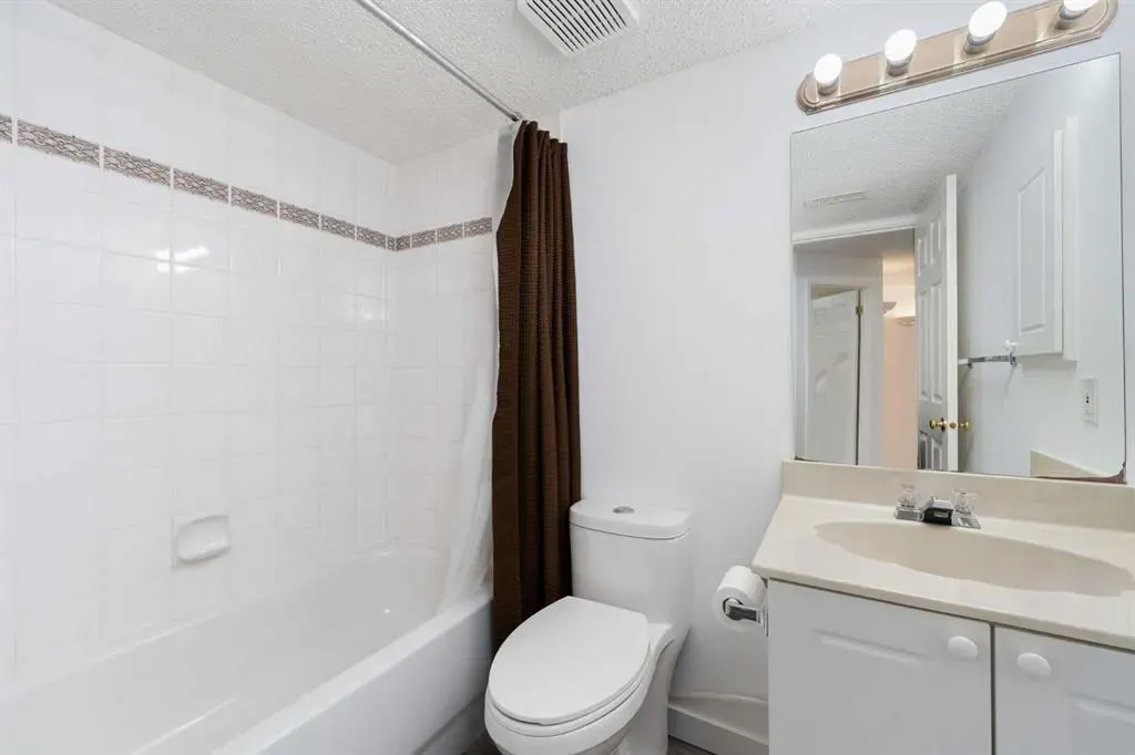 339 Bridlewood Court SW