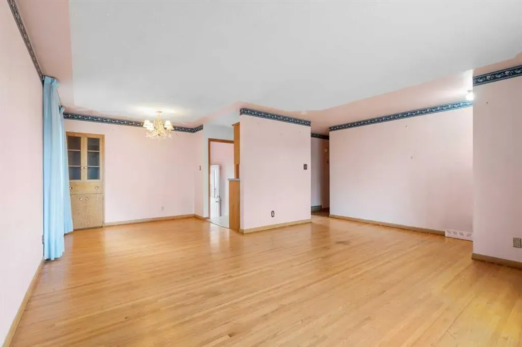 100 Fairview Drive SE