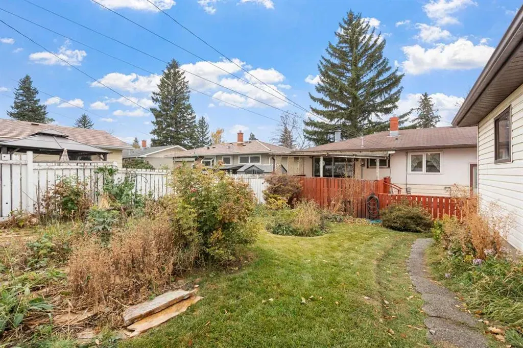 100 Fairview Drive SE