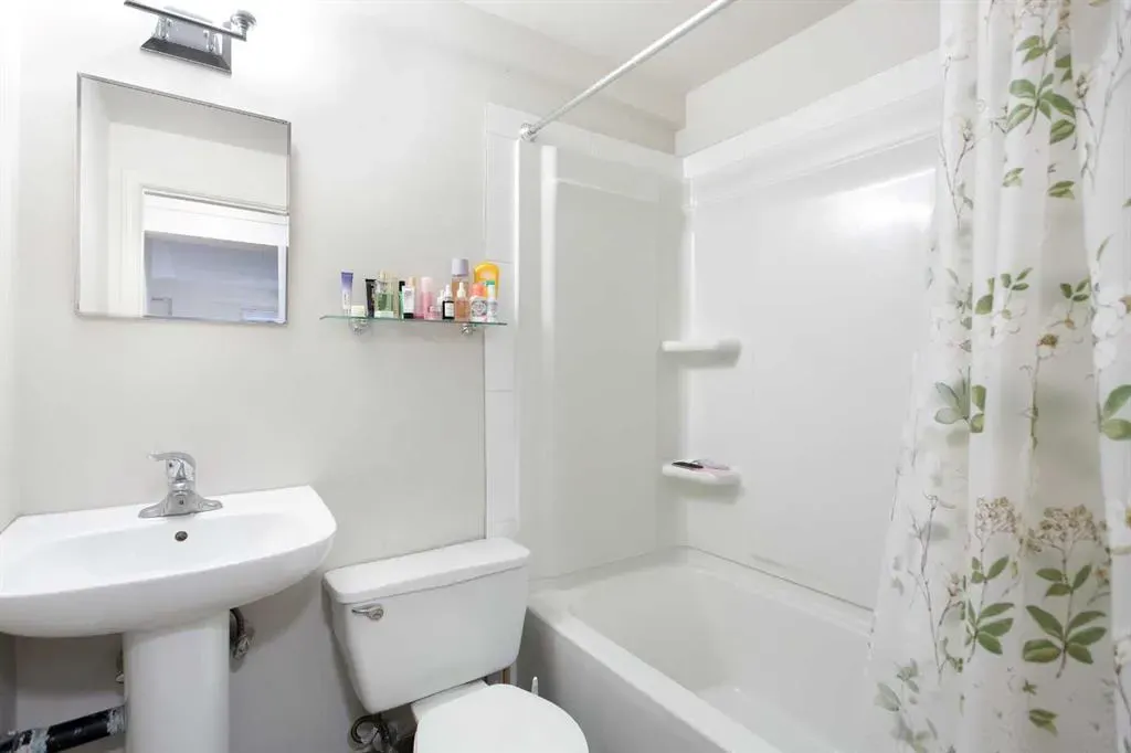 1027 12 Avenue SW, #302