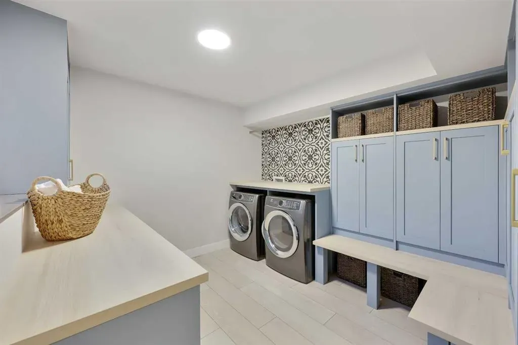 3224 Conrad Drive NW