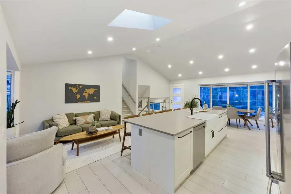 3224 Conrad Drive NW