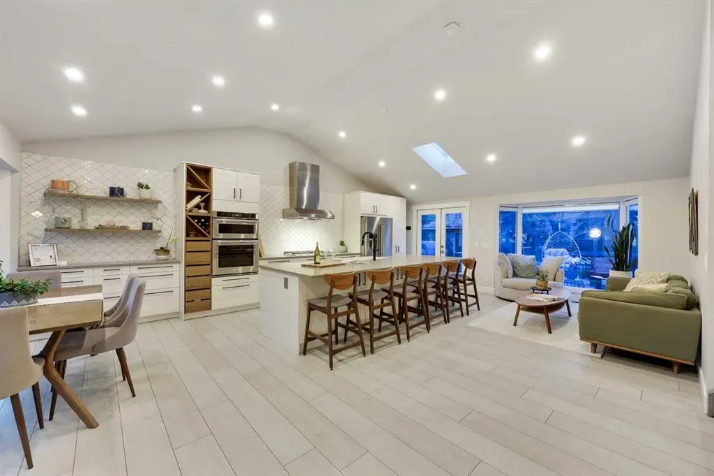 3224 Conrad Drive NW