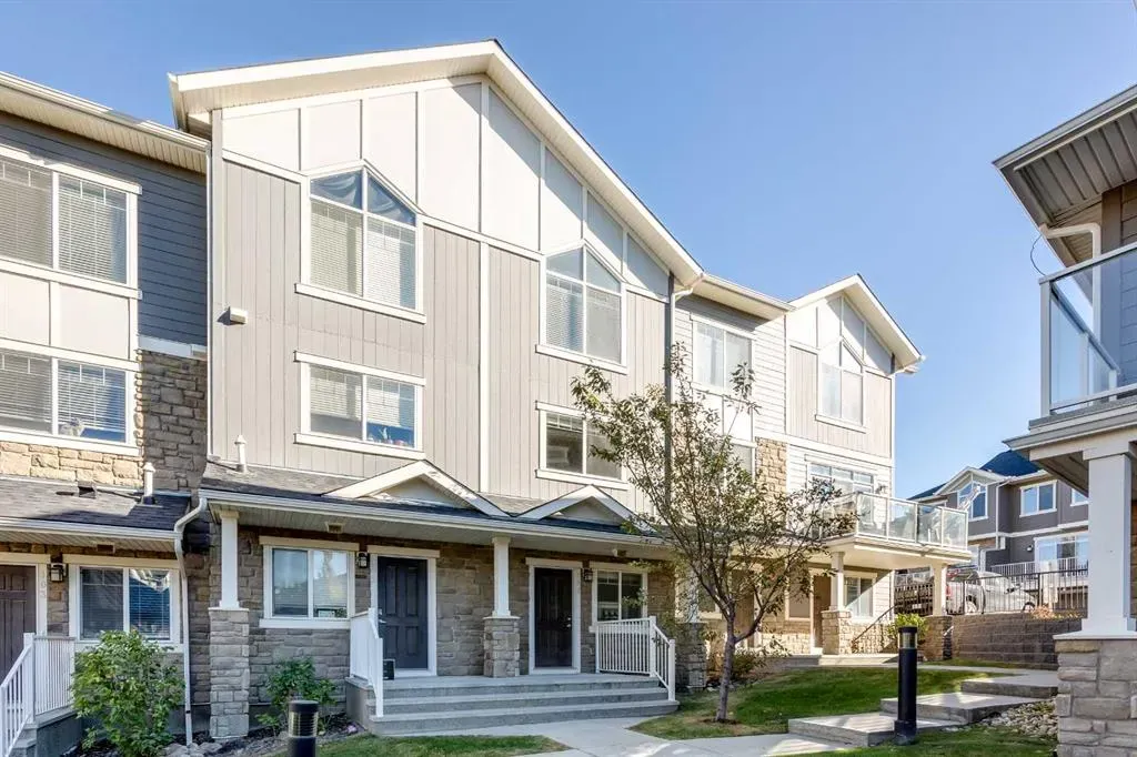 107 Evanston Manor NW
