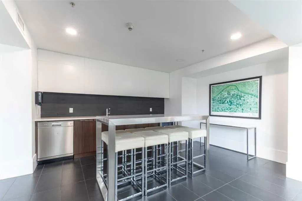 1111 10 Street SW, #1404