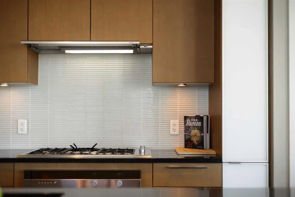 1111 10 Street SW, #1404