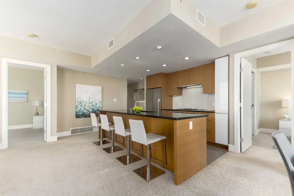 1111 10 Street SW, #1404