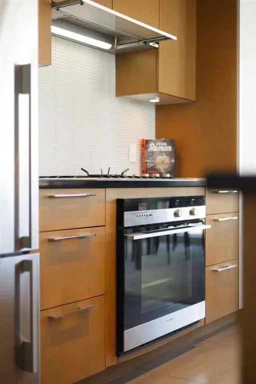 1111 10 Street SW, #1404