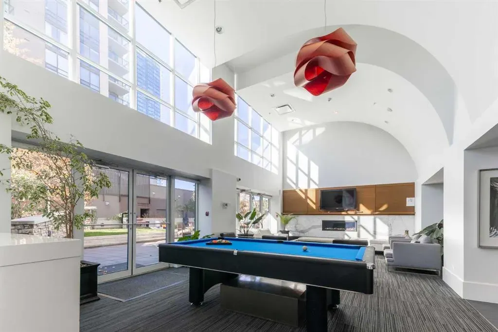 1111 10 Street SW, #1404