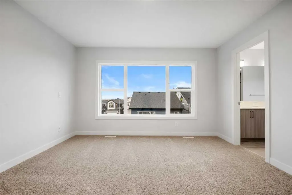 96 Amblefield Grove NW