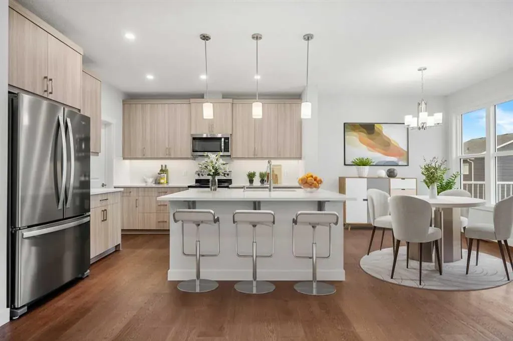 96 Amblefield Grove NW